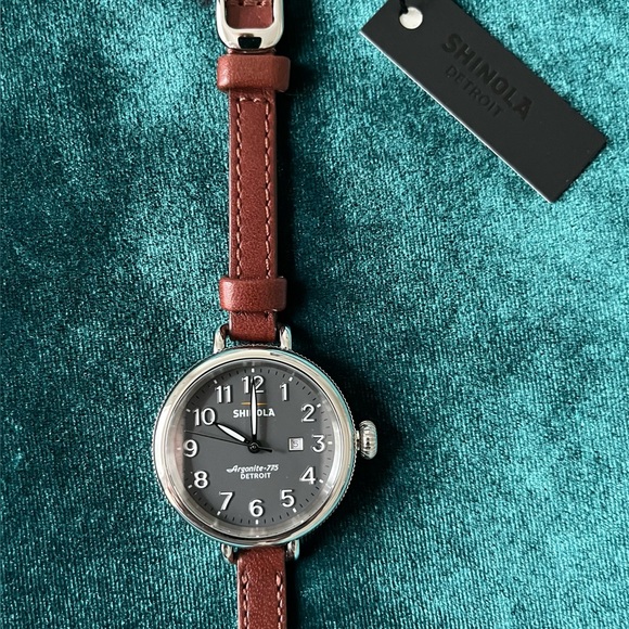 NWT Shinola Birdy Watch GREY Face Stainless Steel - Picture 7 of 7